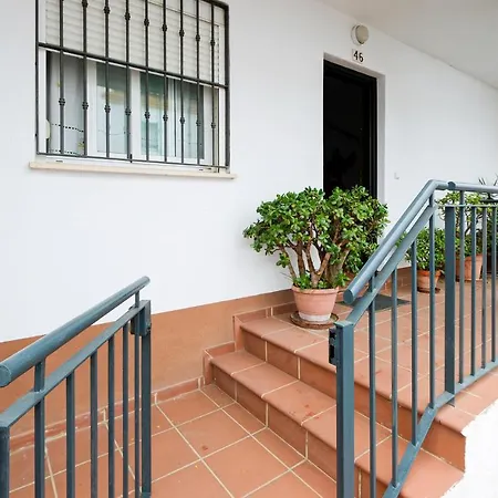 3 Bedroom Awesome In Сasa de vacaciones La Algaba