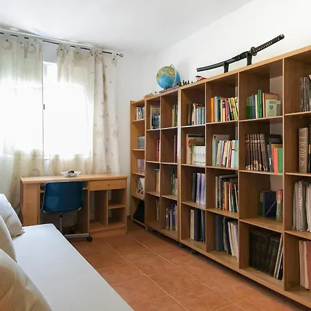 3 Bedroom Awesome In Сasa de vacaciones *
